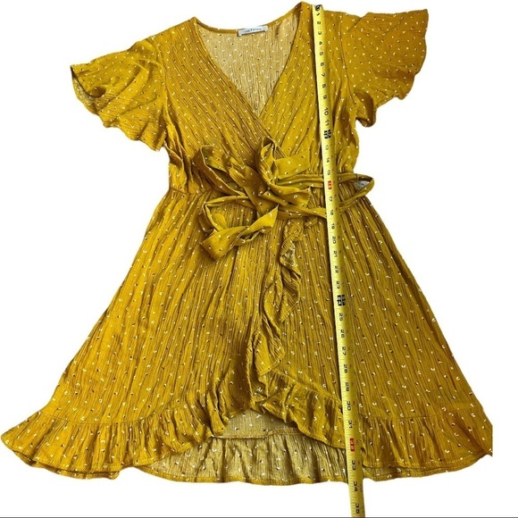 Ces Femme Mustard Ruffle Wrap Dress‎ Size S/M Summer Dress - Picture 9 of 11